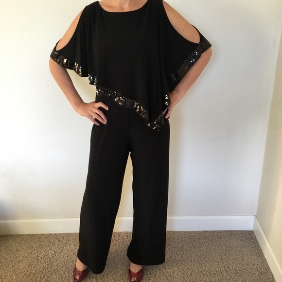 Adrianna Papell Sequin Trimmed Cutout Jumpsuit - Size 6 - Picture 3 of 13